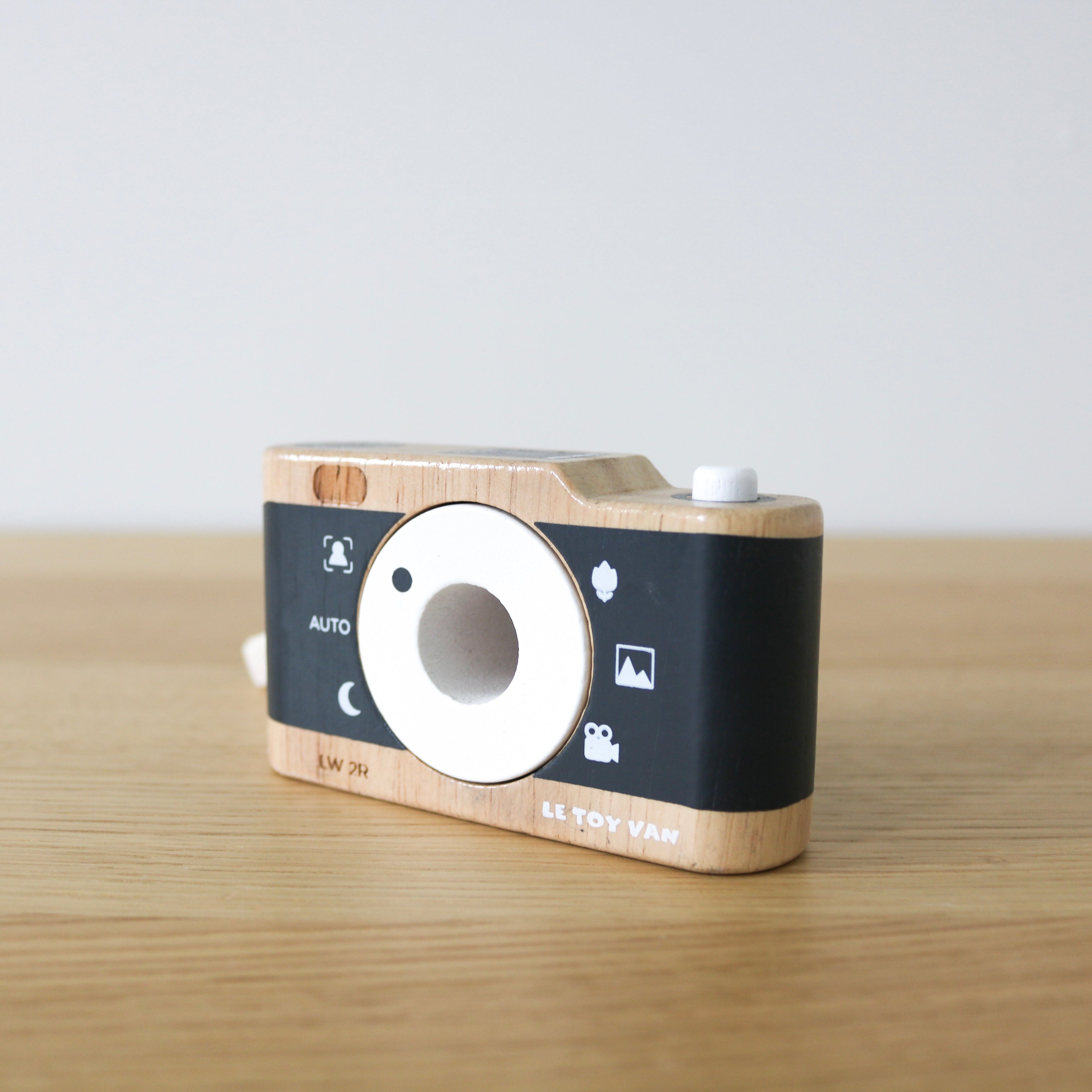 Retro Camera