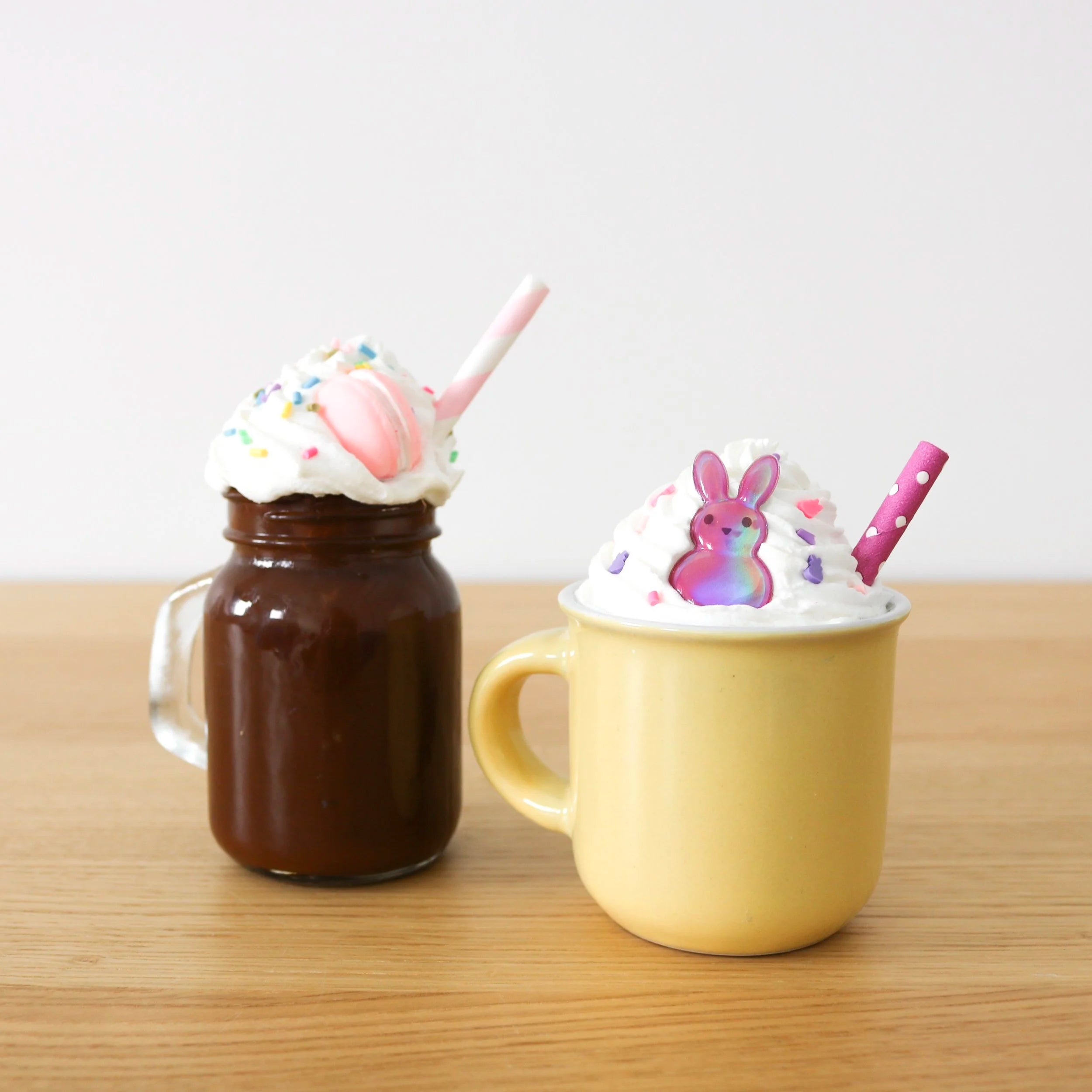 Chocolats chauds de Pâques (2 pièces)