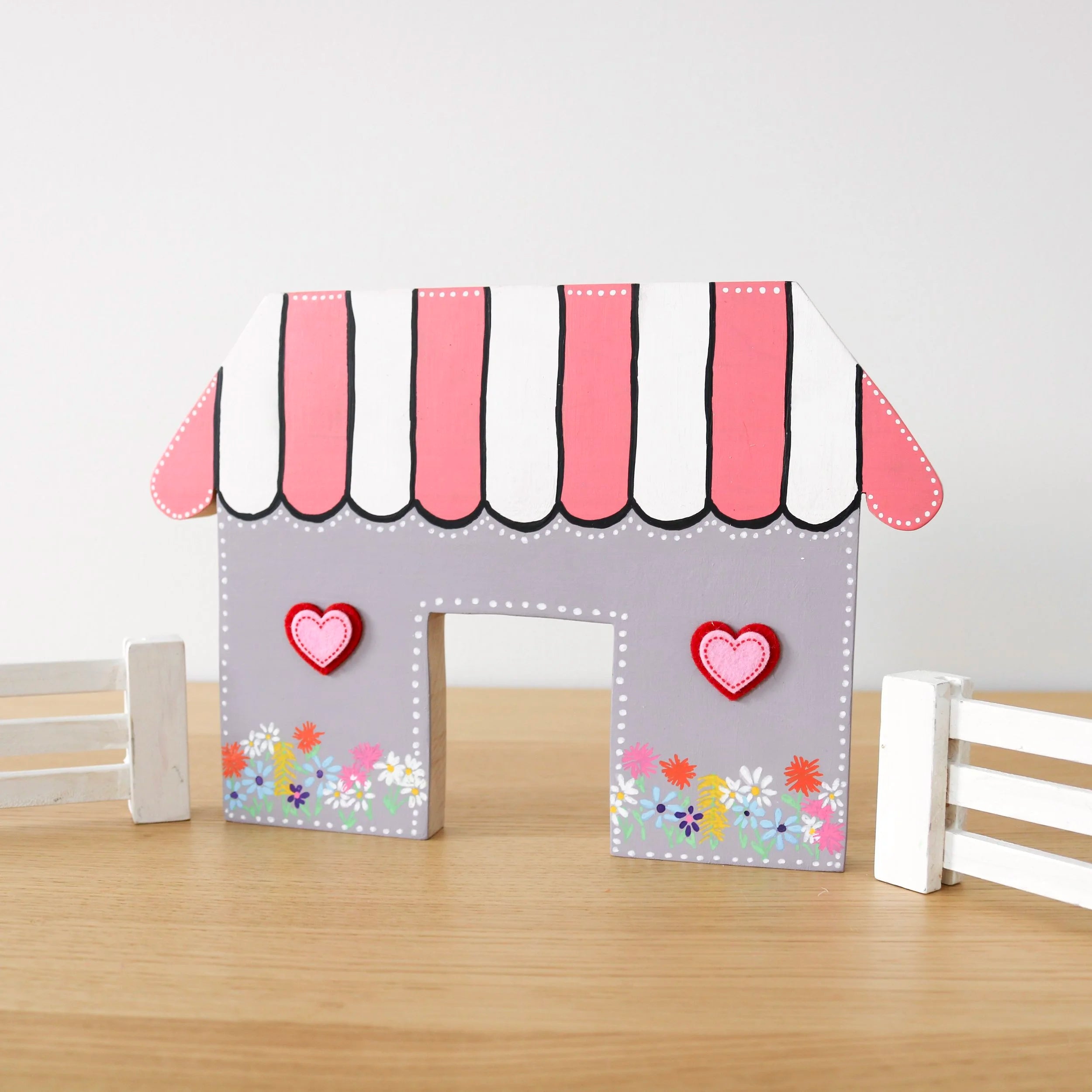 Spring Cottage and Fences