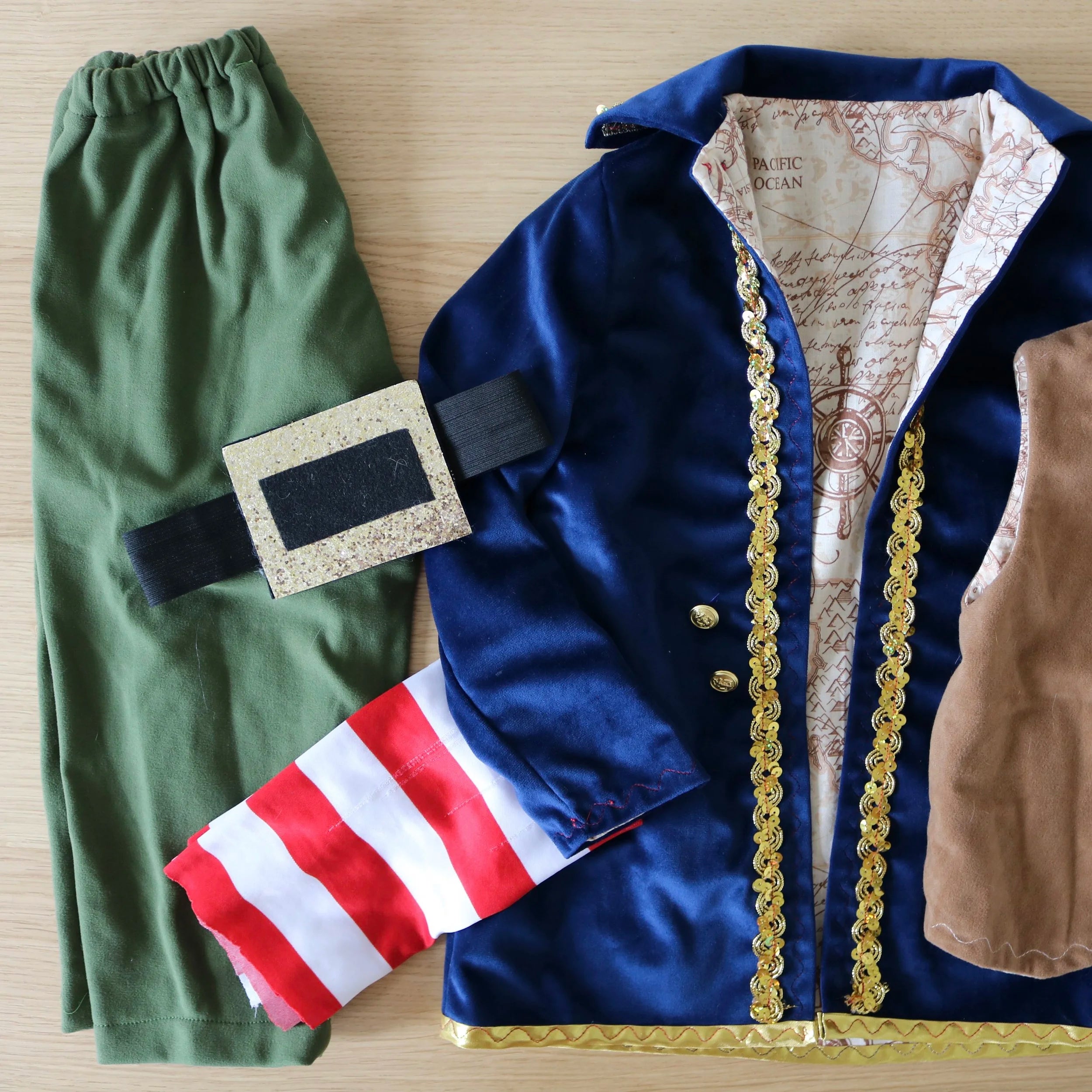 Costume de pirate fait main (2-3T) 