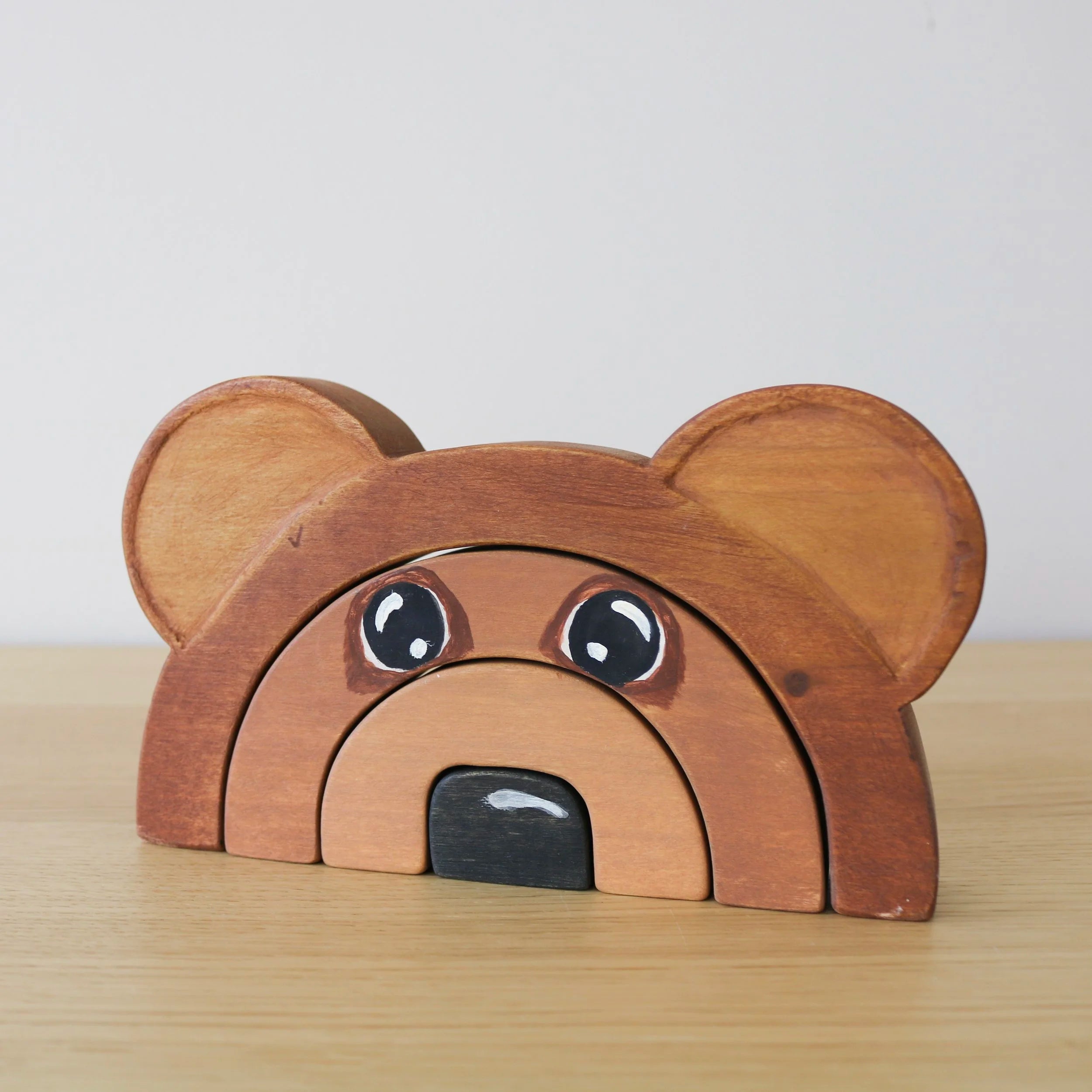 Empileur d'ours en bois