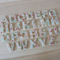 Alphabet de Noël en résine majuscules, alphabet en résine, alphabet majuscule de Noël