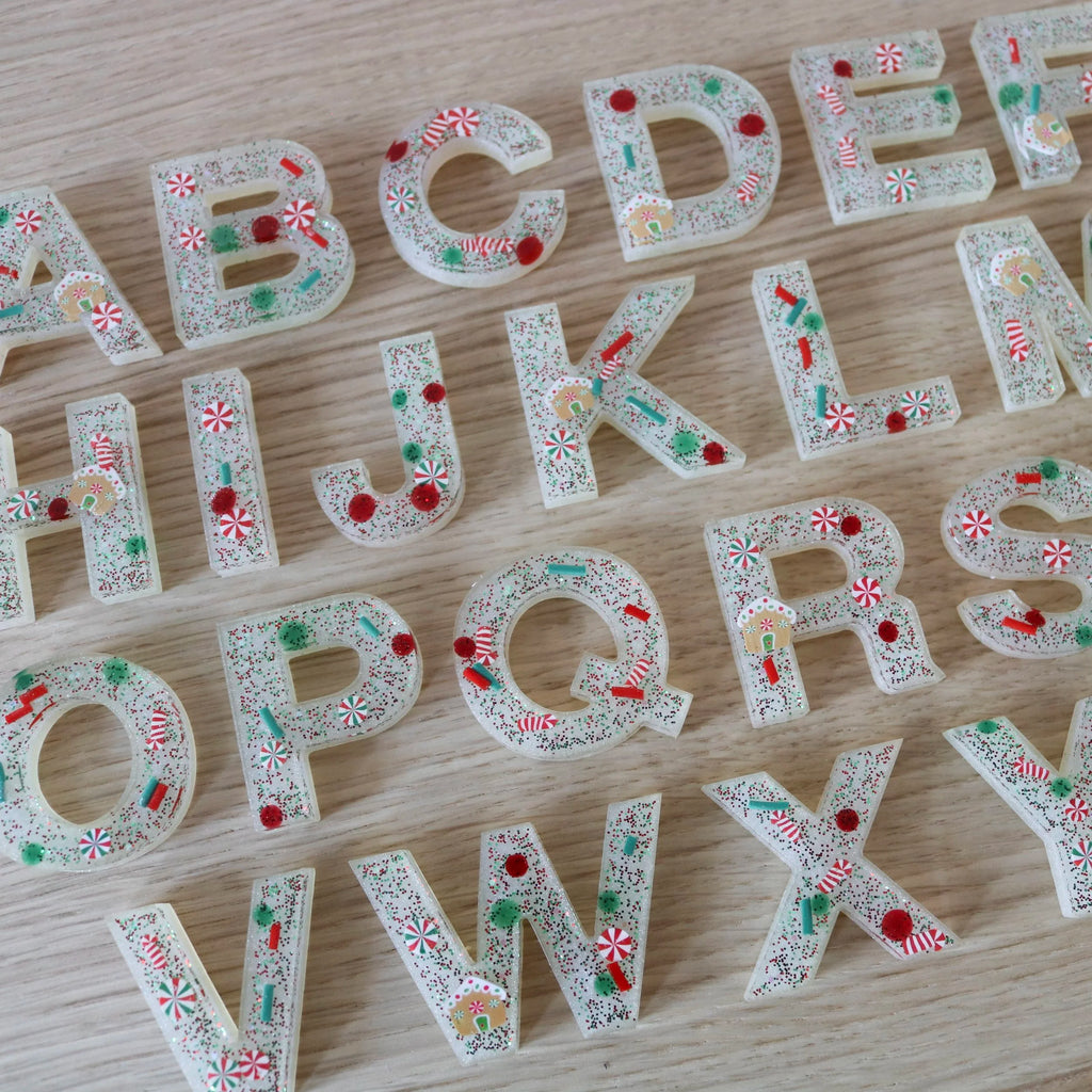 Alphabet de Noël en résine majuscules, alphabet en résine, alphabet majuscule de Noël