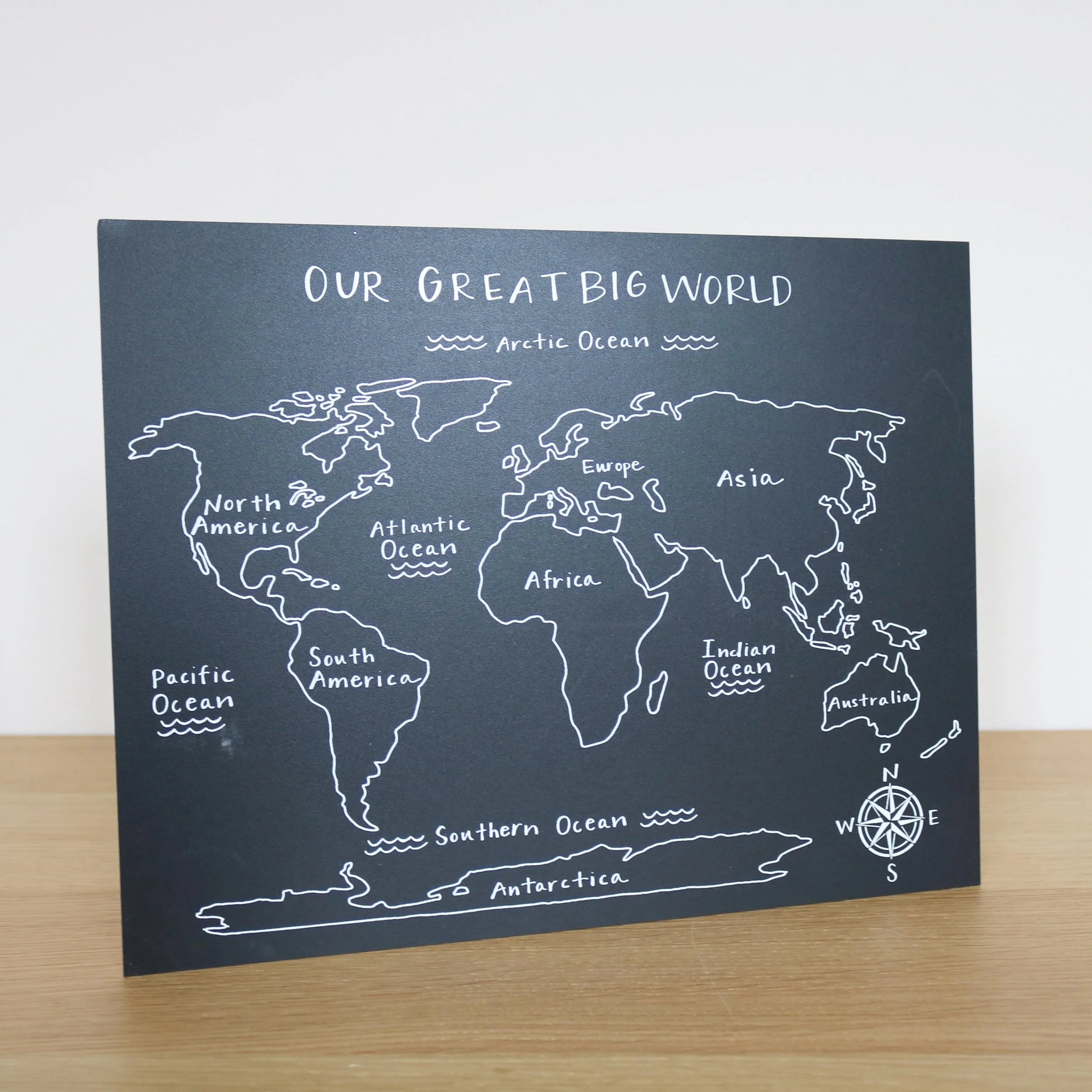 Tableau noir à tracer et effacer pour carte du monde