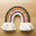 Arc-en-ciel en macramé