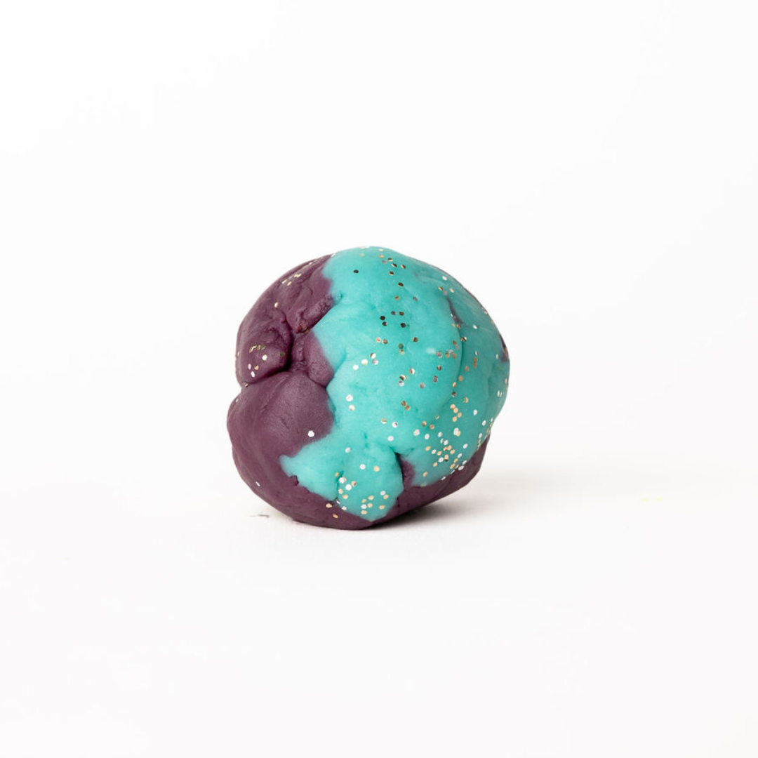 Pâte à modeler à paillettes naturelles