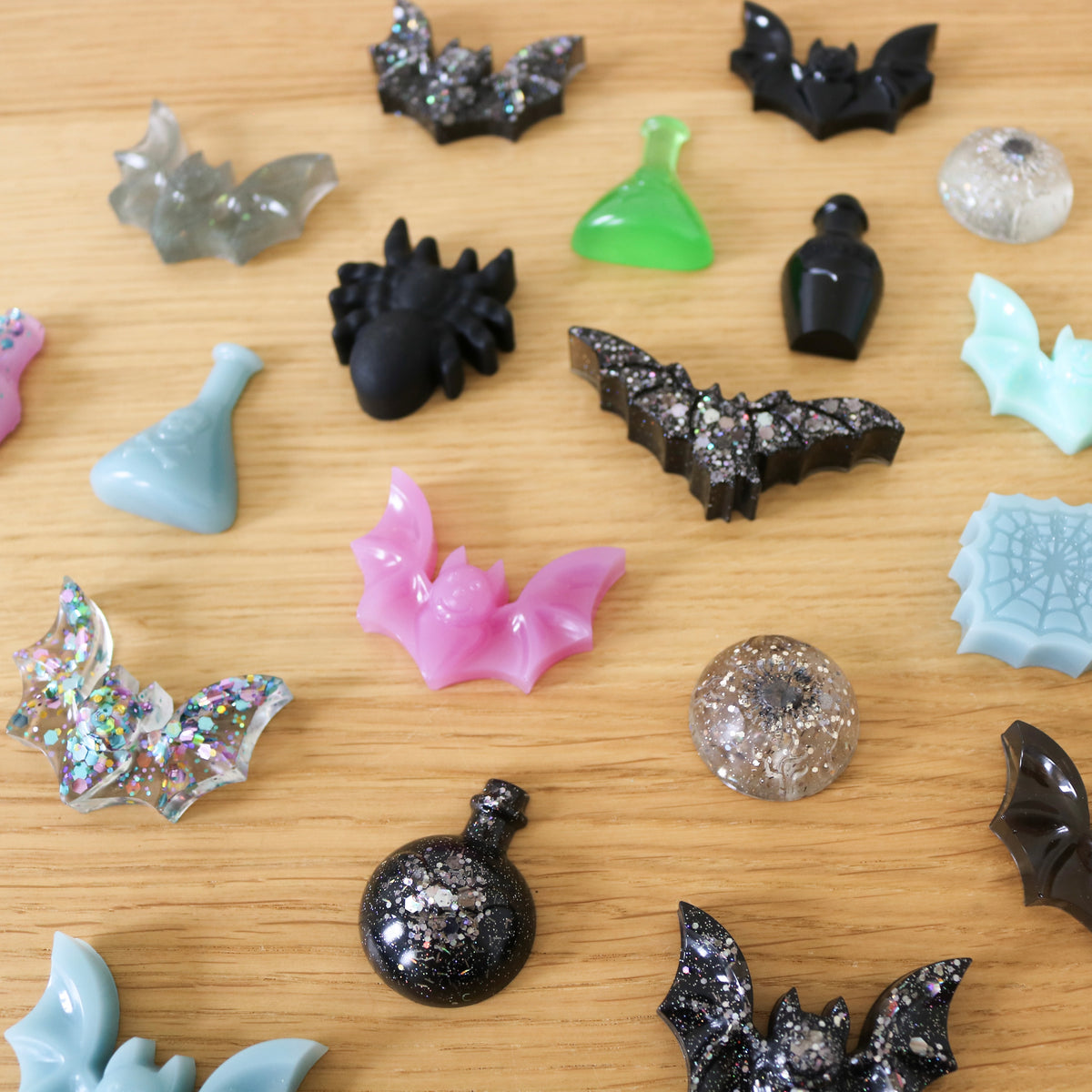 Resin Halloween Loose Parts (20 pcs.)