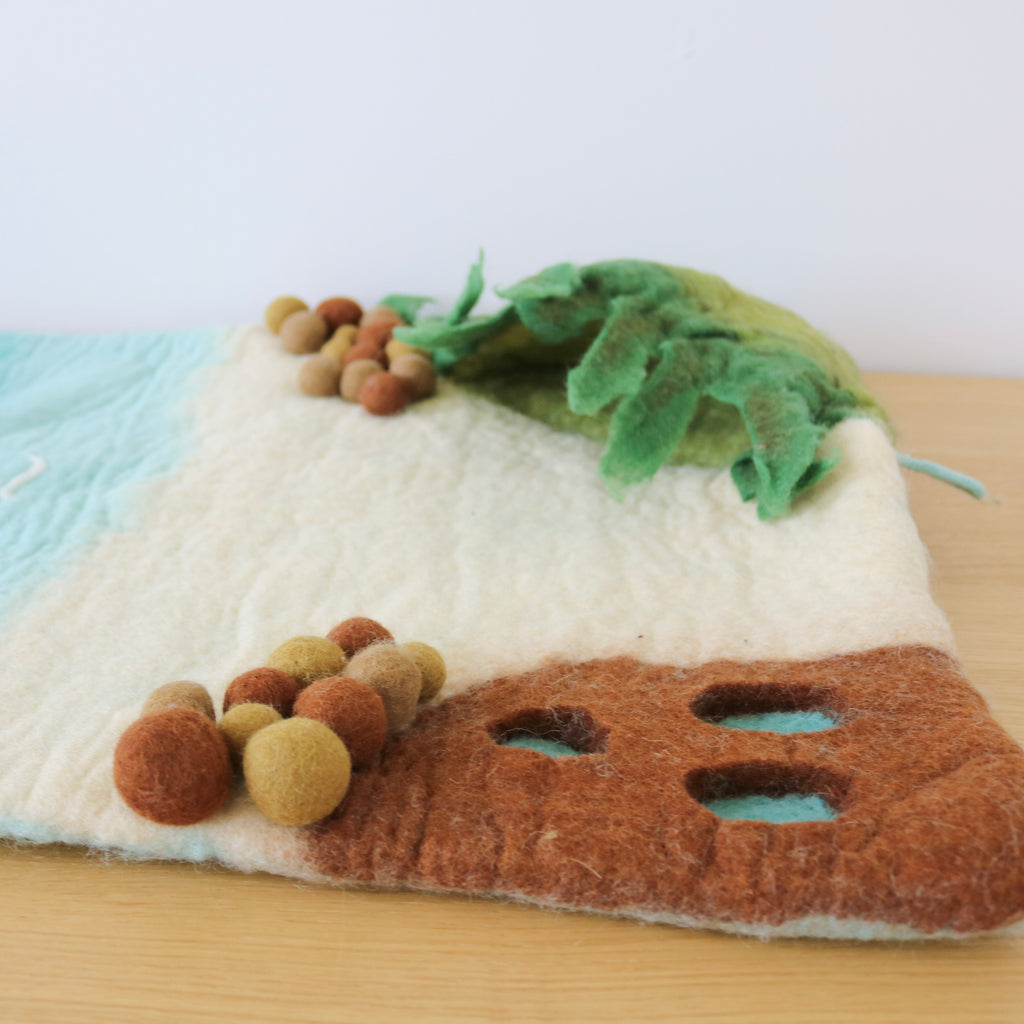 Sea and Rockpool Large Playmat