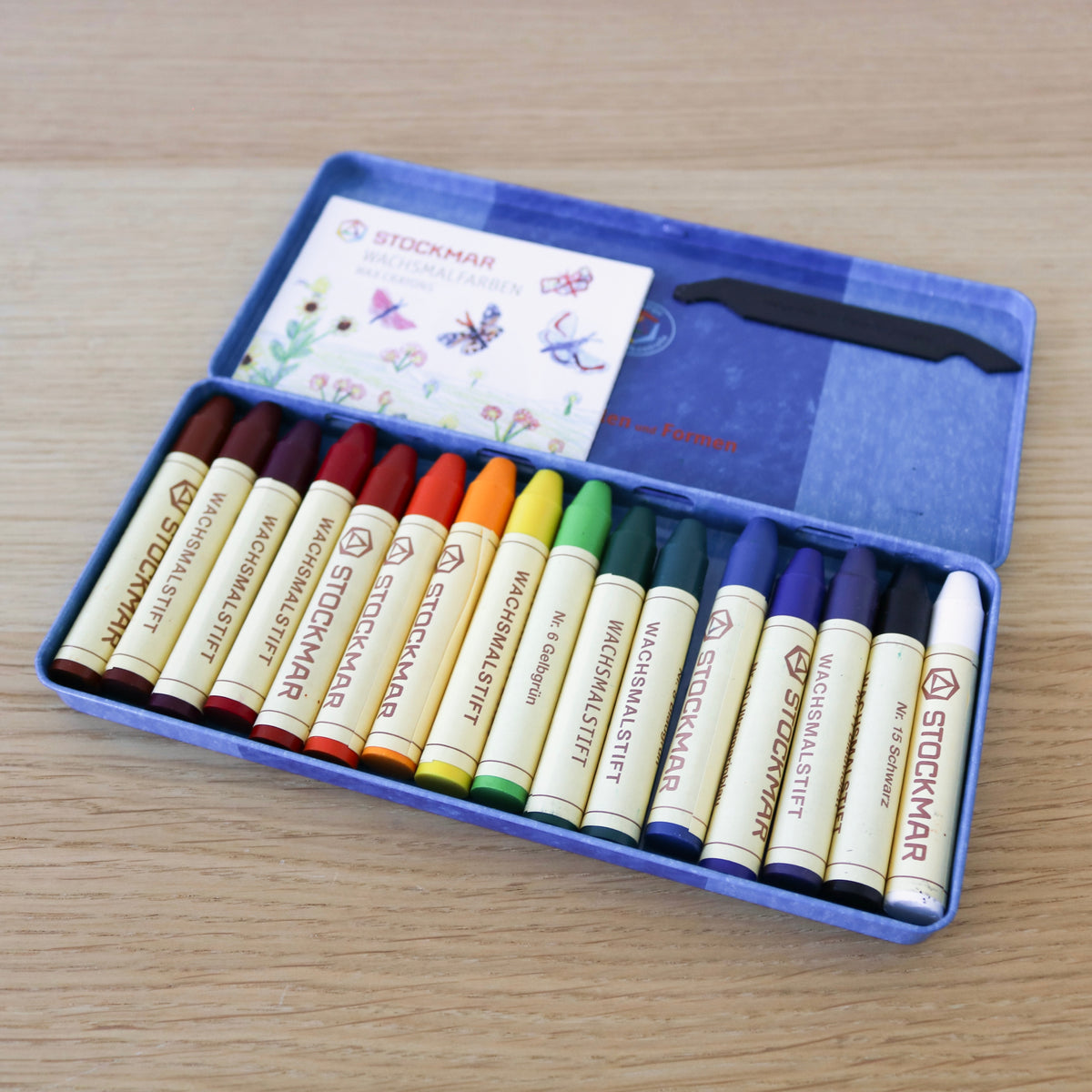 Wax Crayons (Set of 16)
