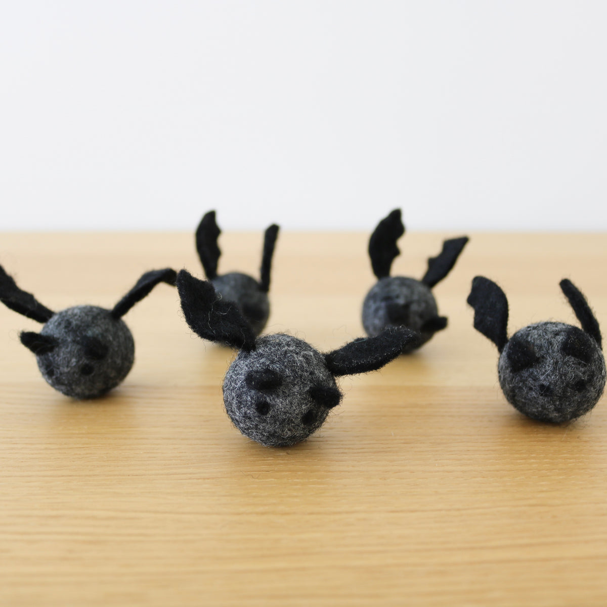 Bats (5 pcs.)