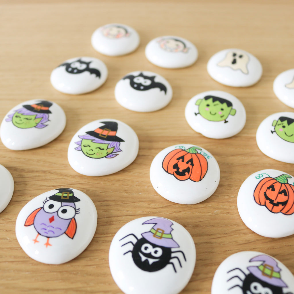 Halloween Sensory Stones (16 pcs.)