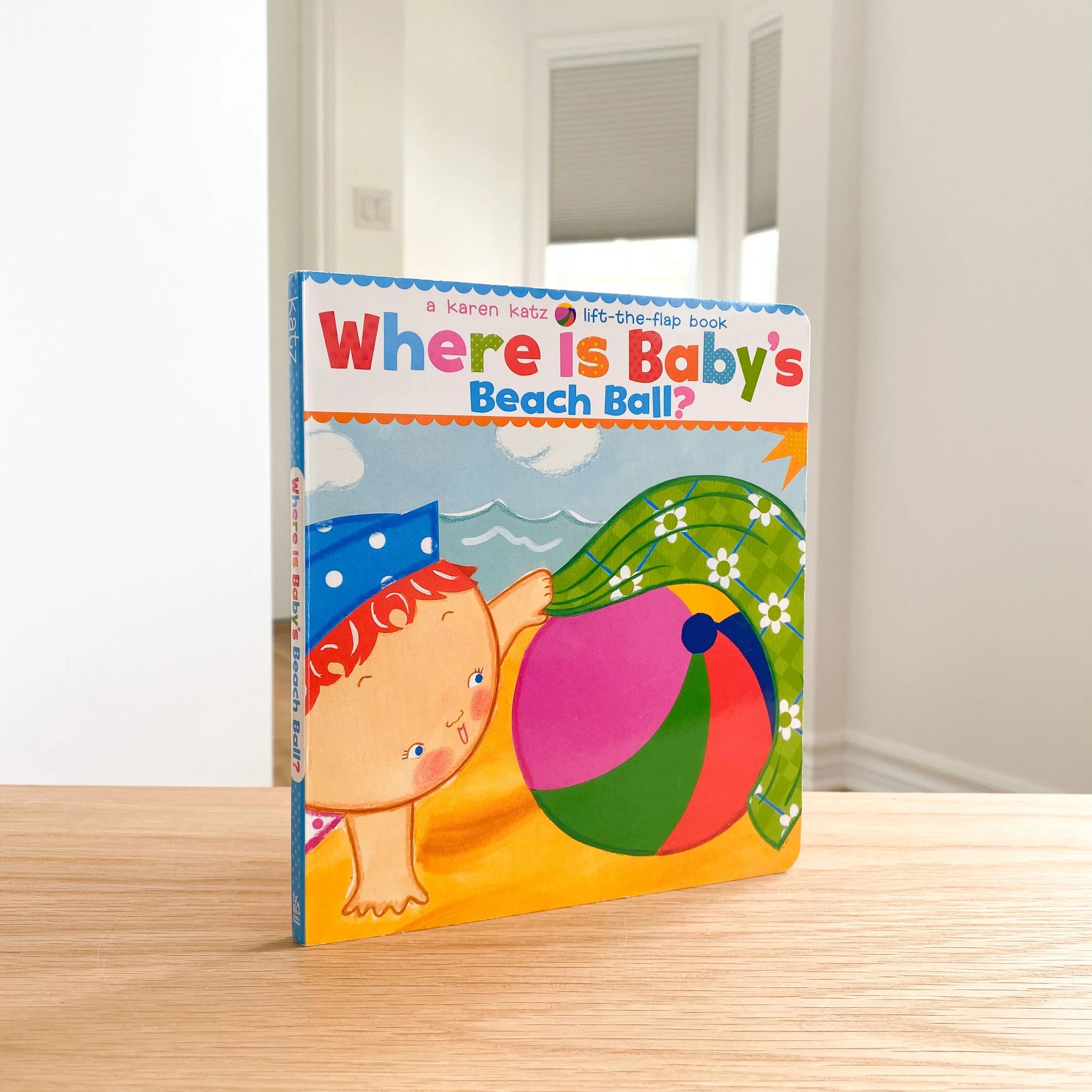 Où est le ballon de plage de bébé ?