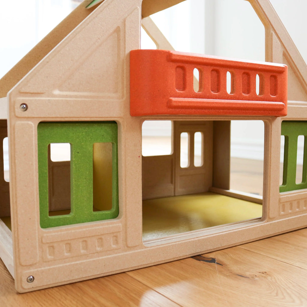 Ma première maison de poupée