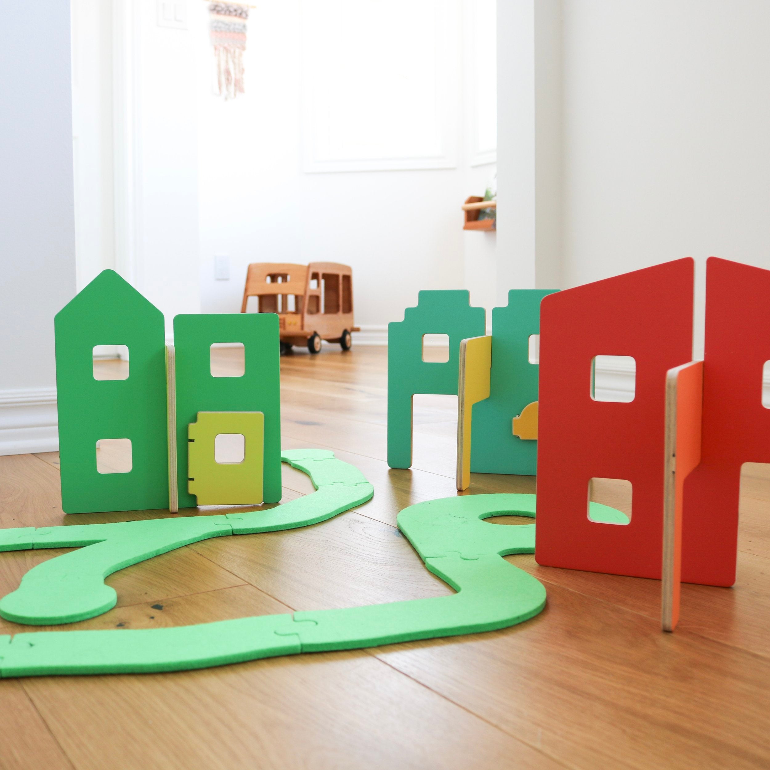 Village modulaire et sentiers