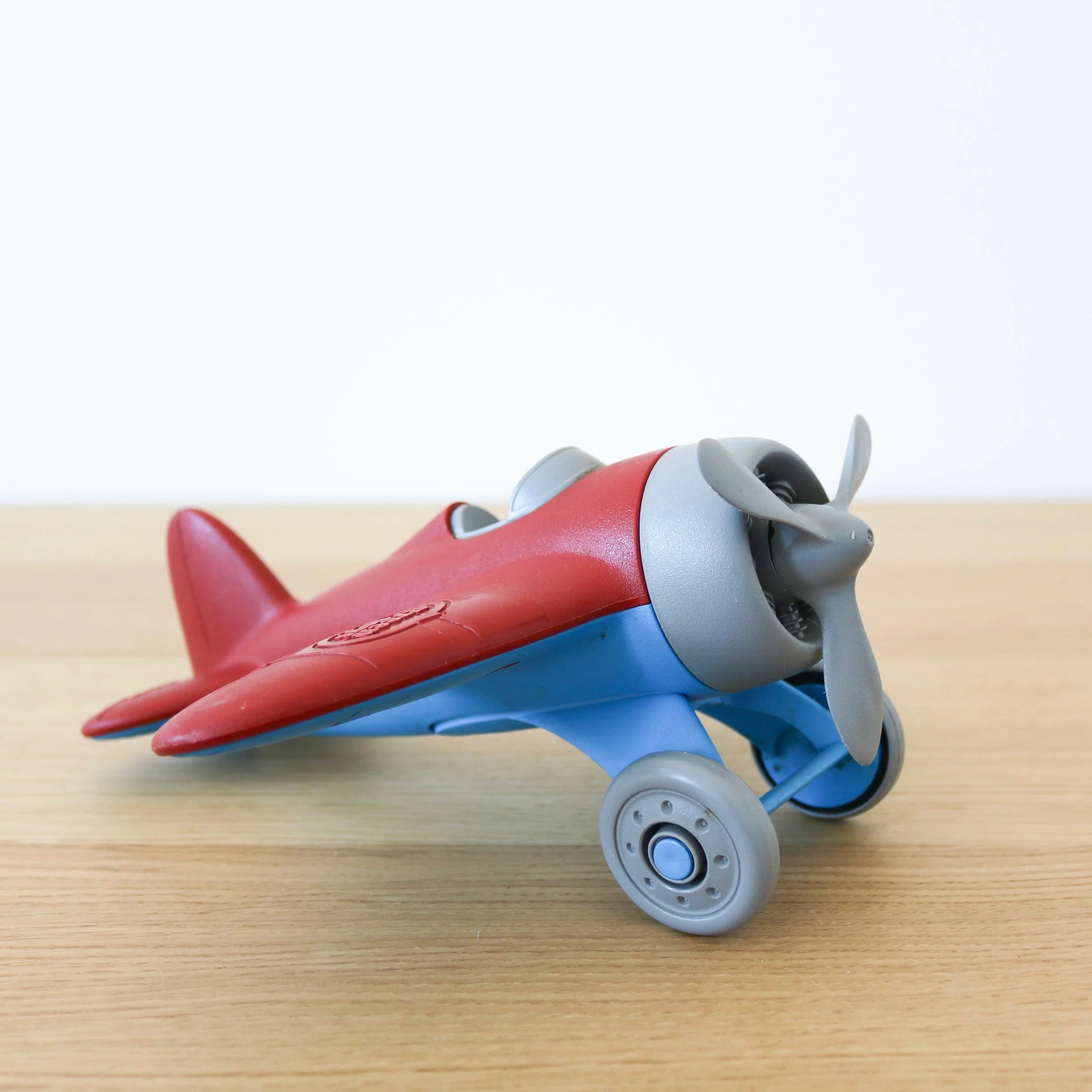 Aeroplane (Red)