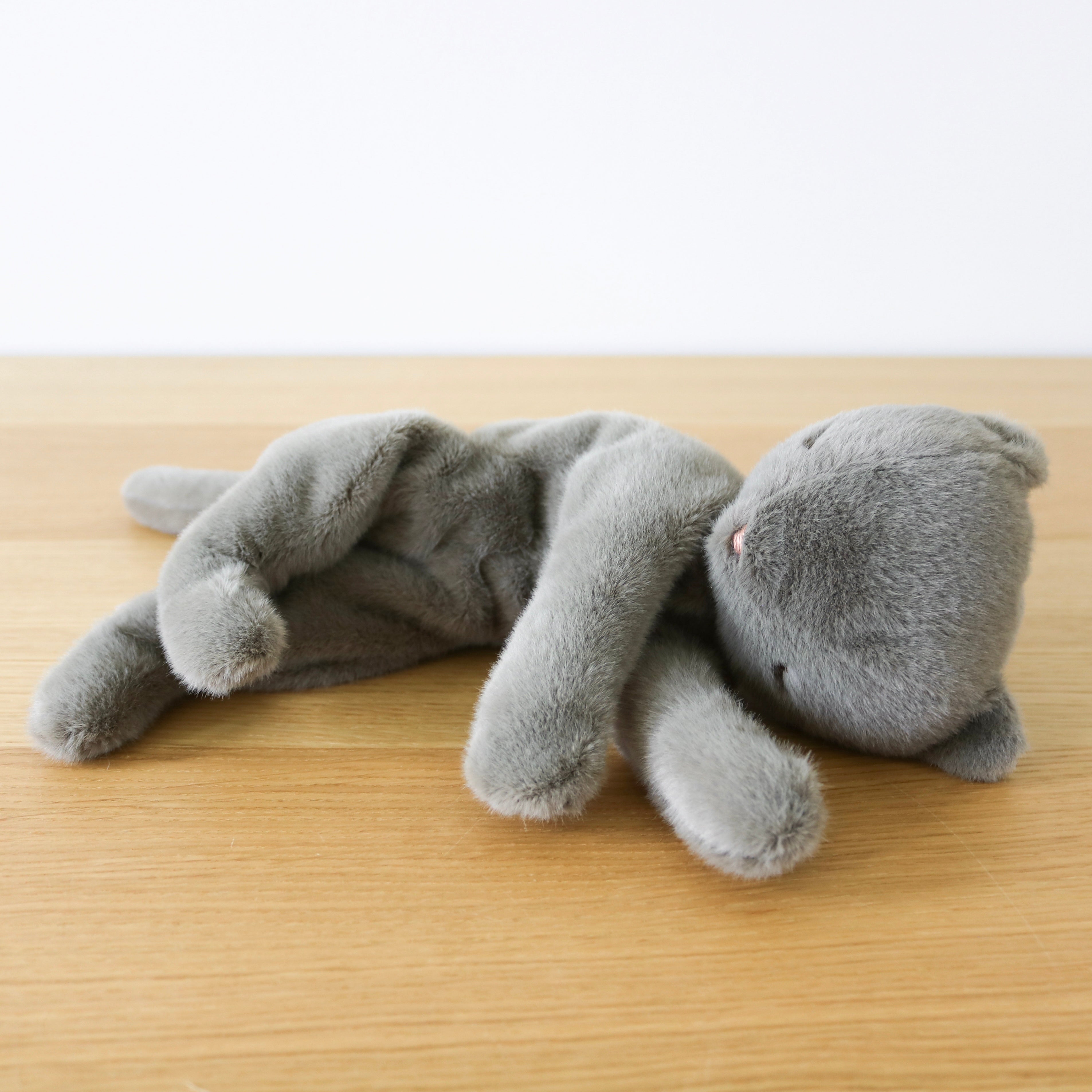 Sleeping Kitty in Grey (Medium)