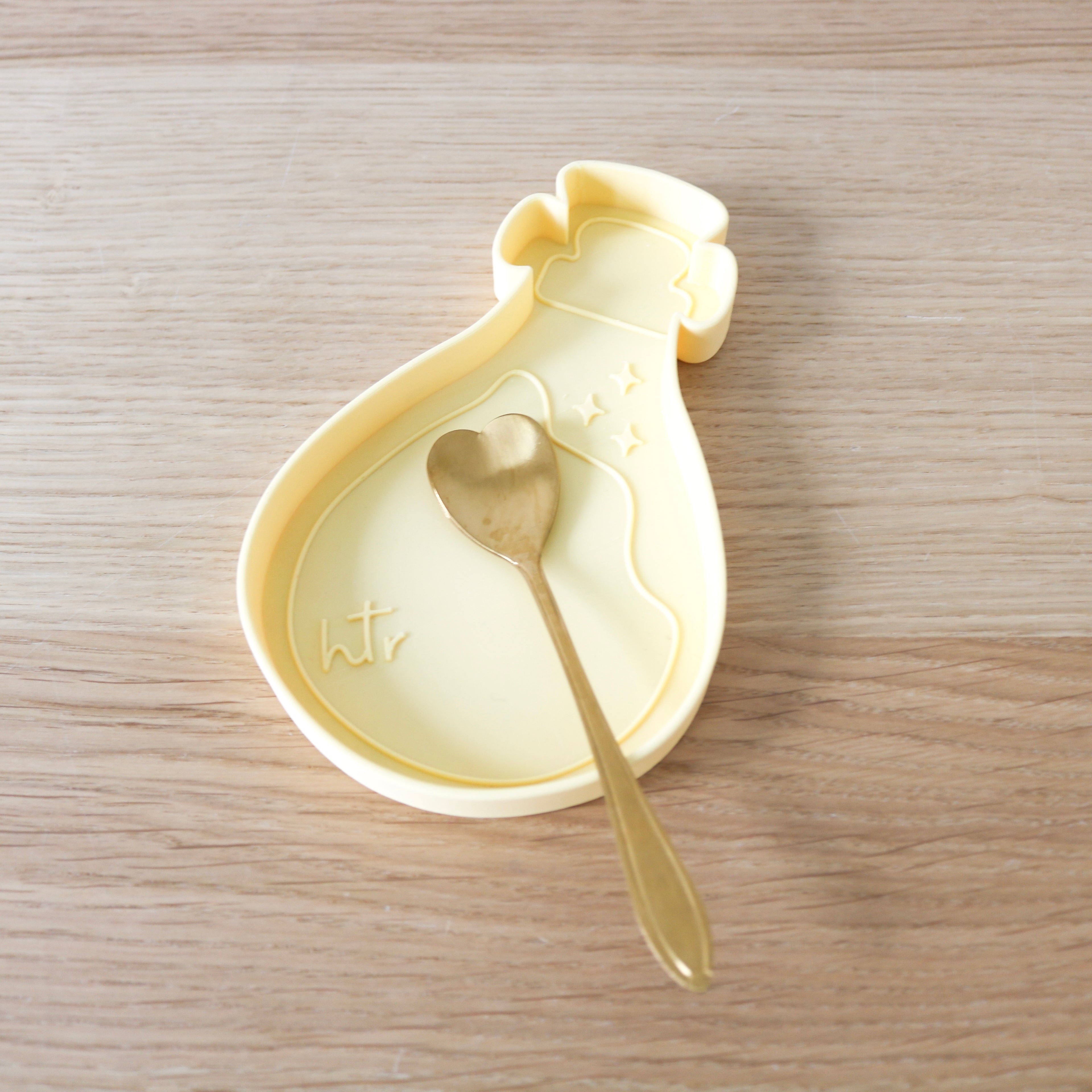 Potion Sensory Tray and Gold Heart Spoon