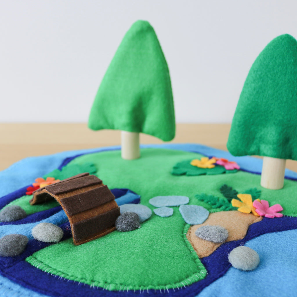 Summer Playmat with Bridge