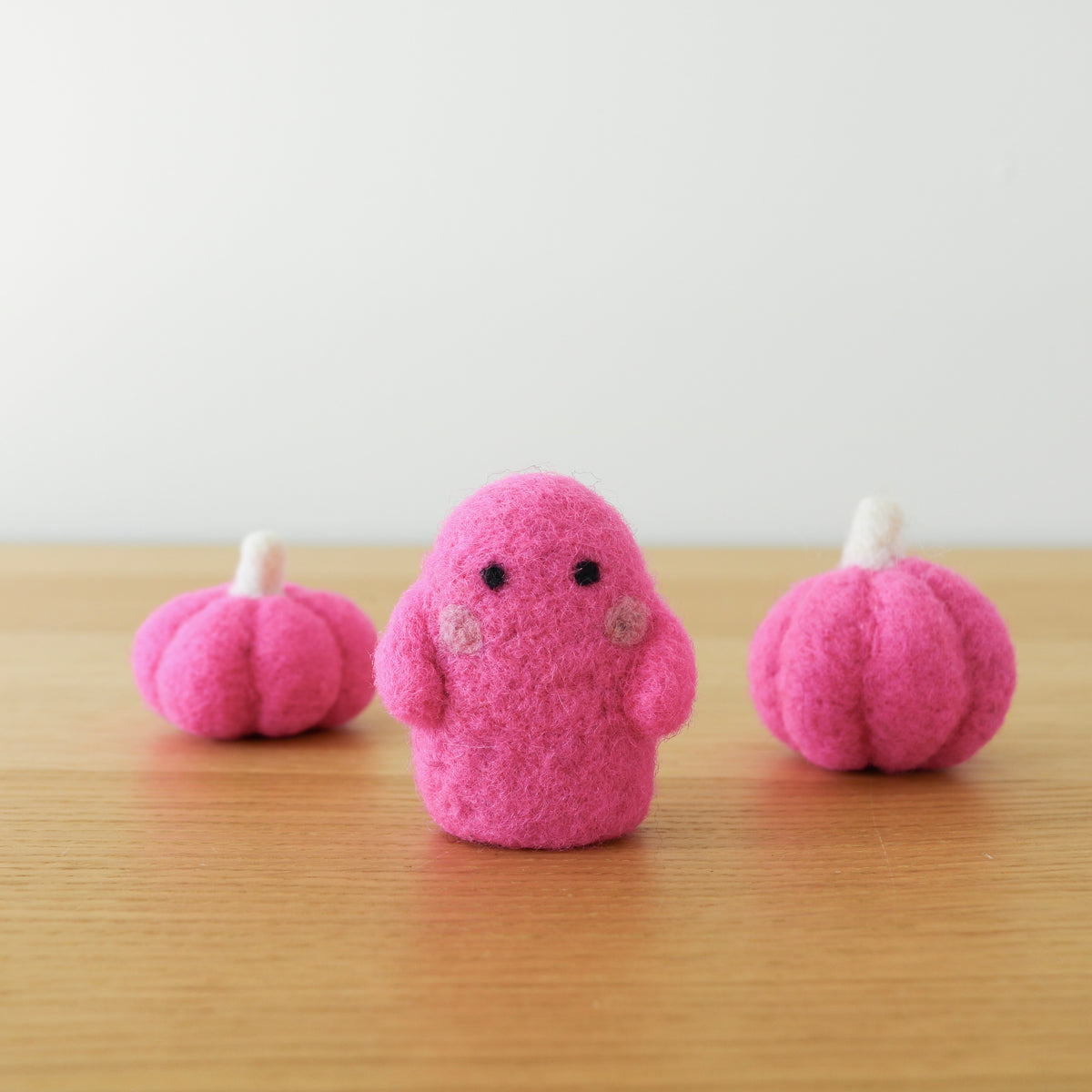 Pink Ghost and Pumpkins (3 pcs.)