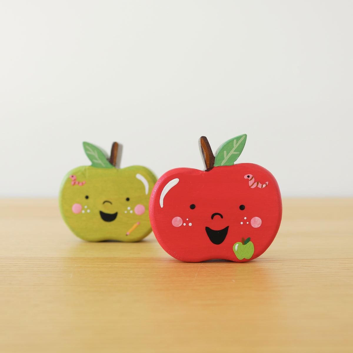 Back to School Apples (2 pcs.)